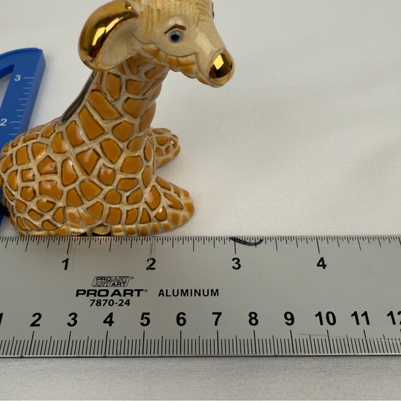 Rinconada De Rosa Mini Giraffe Figurine Gold Accents Uruguay Signed 3.5” - Picture 6 of 10